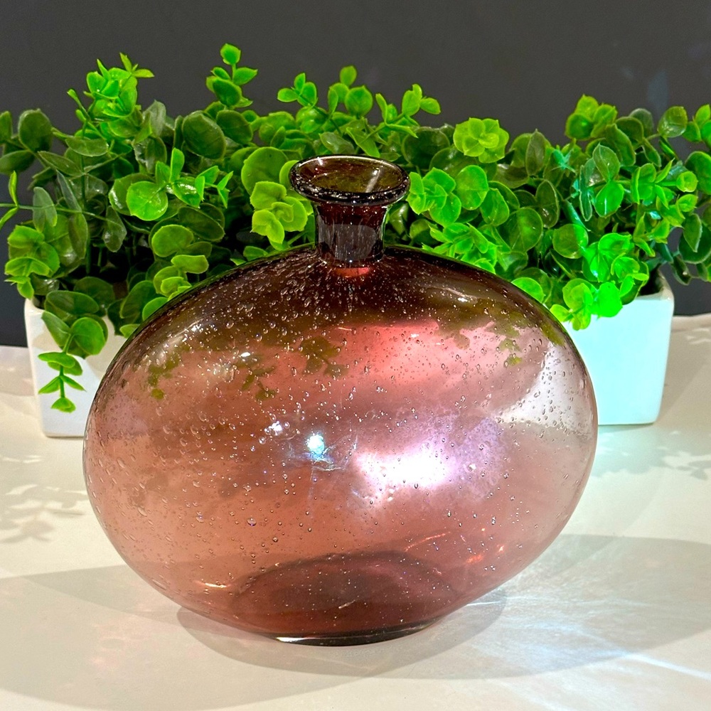 Amici Glass Sophia Bottle Purple Controlled Bubble 7 3/4" Vase
